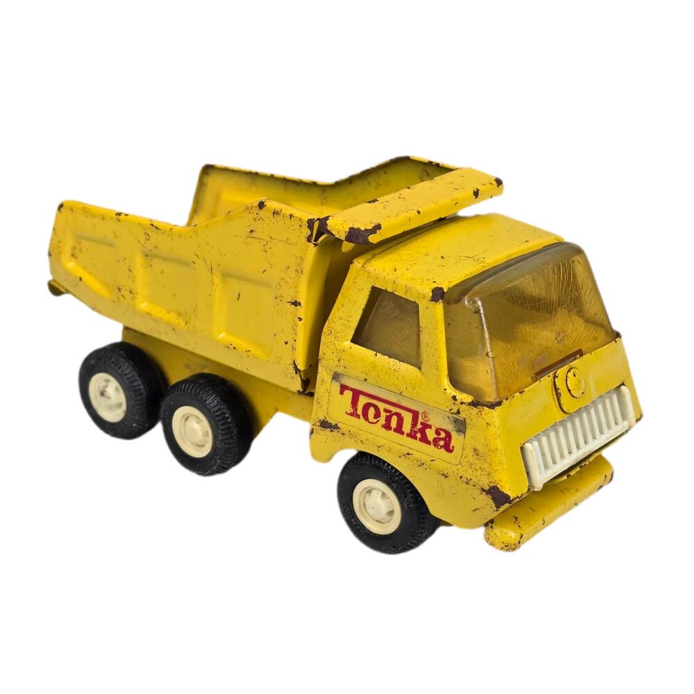 VINTAGE TONKA DUMP TRUCK – MODEL 55010 – MID‑1980s ERA – METAL CONSTRUCTION